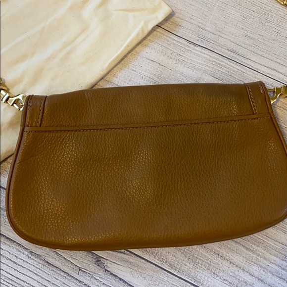Tory Burch crossbody/ clutch in royal tan - Picture 6 of 8